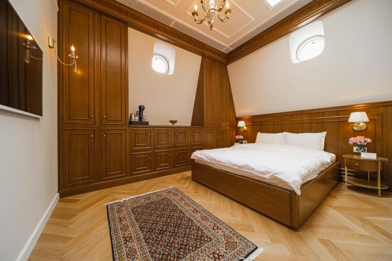 Templum Clava Hotel Bukarest Eksteriør billede